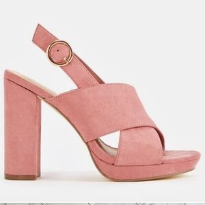 Nastasia Platform Sandal